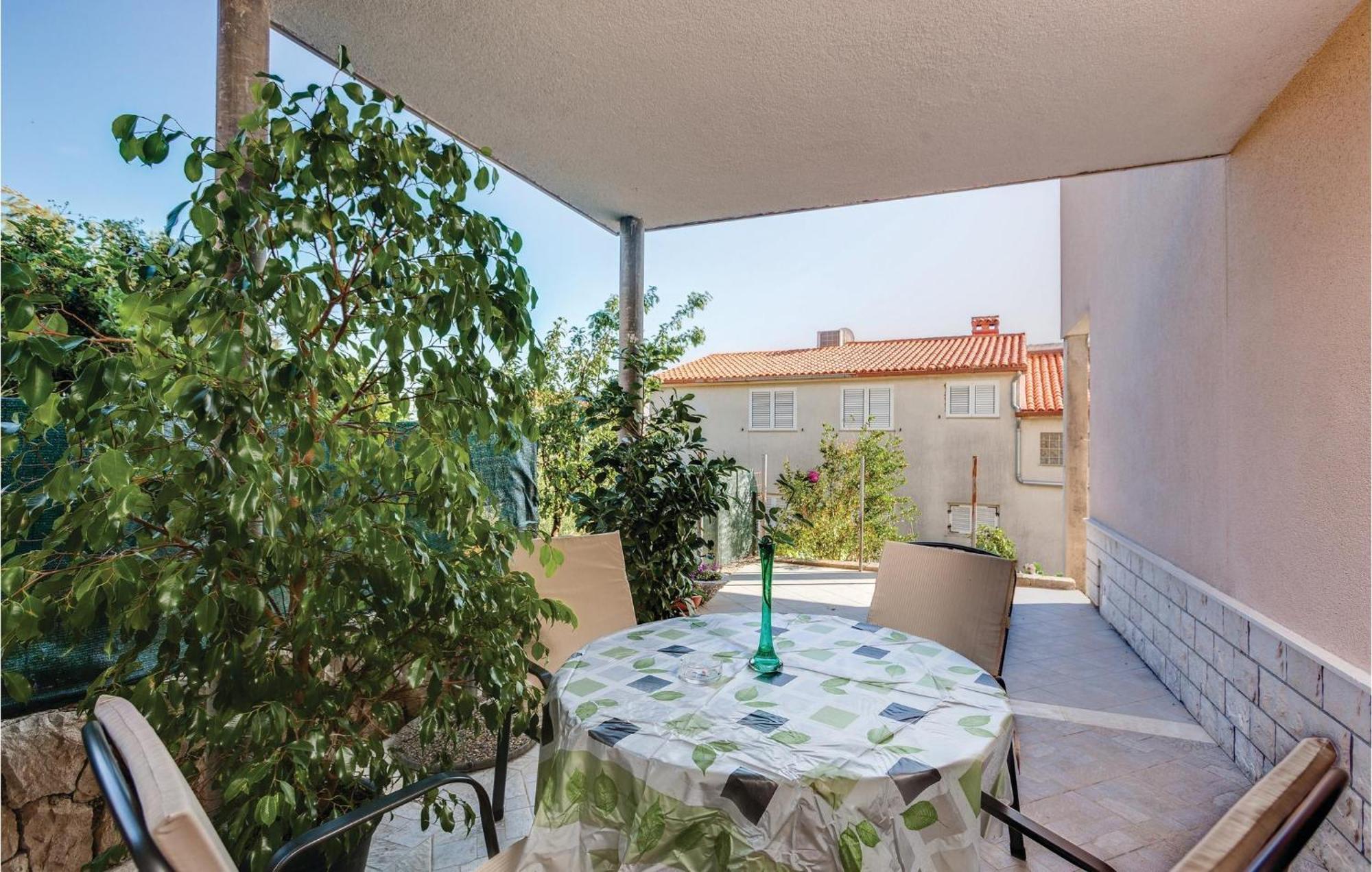 Amazing Apartment In Podstrana With Wifi المظهر الخارجي الصورة